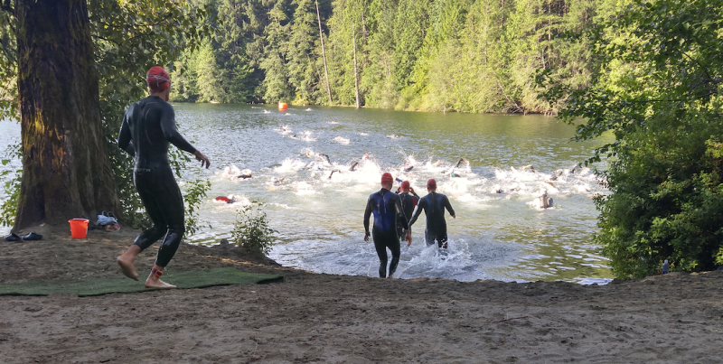 XTERRA Victoria swimmers